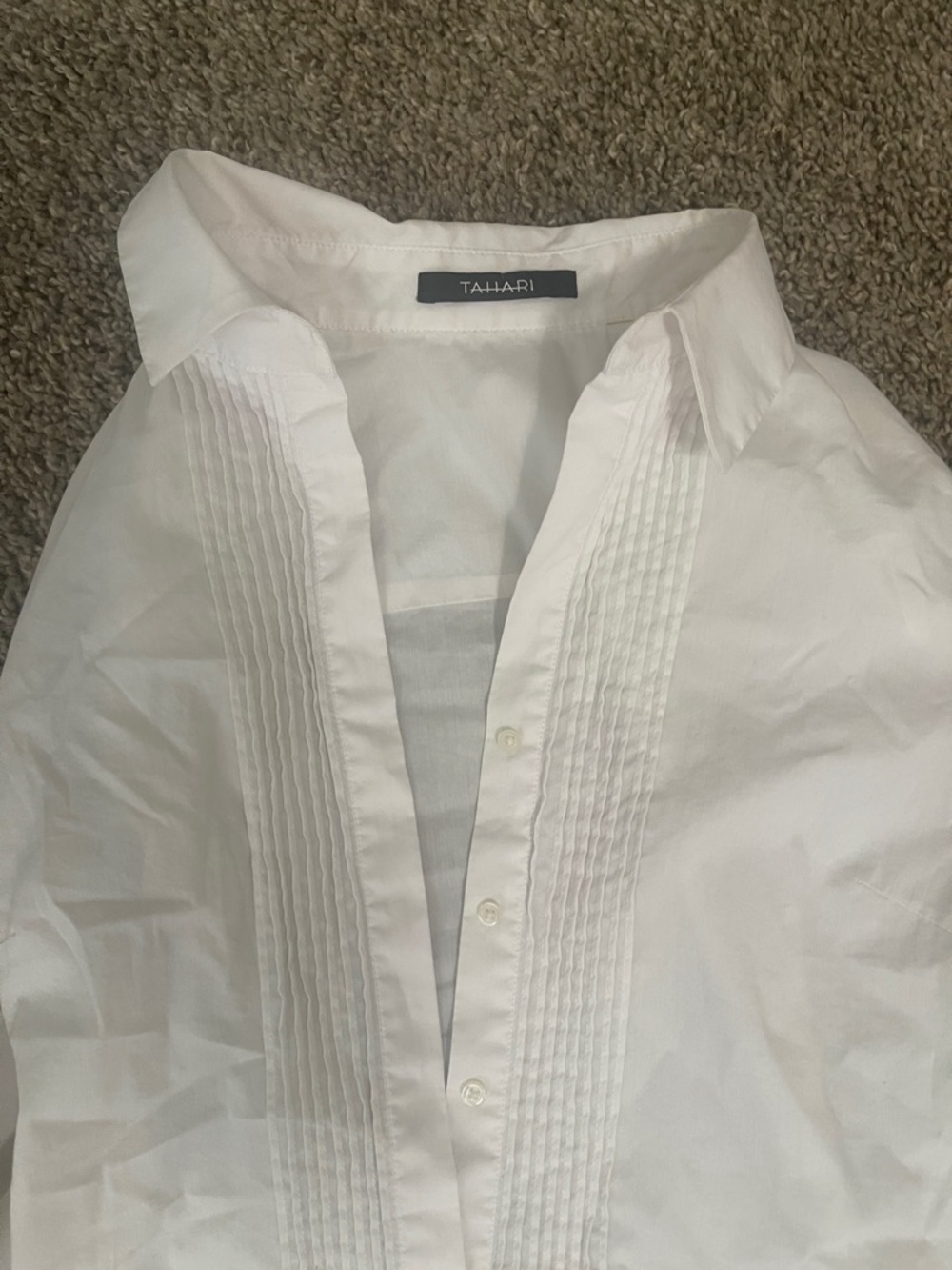 Woman’s Tahari White Blouse - Picture 6 of 13